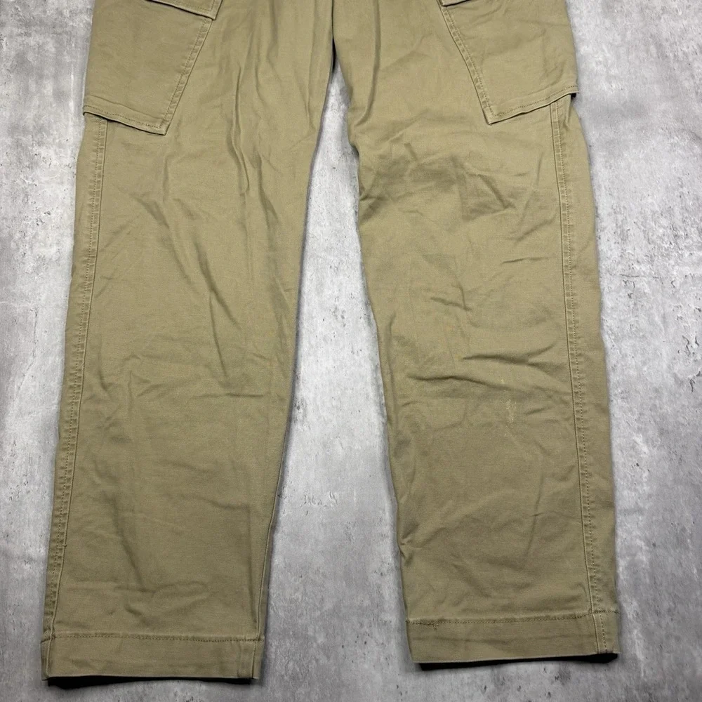 Levis ready ship